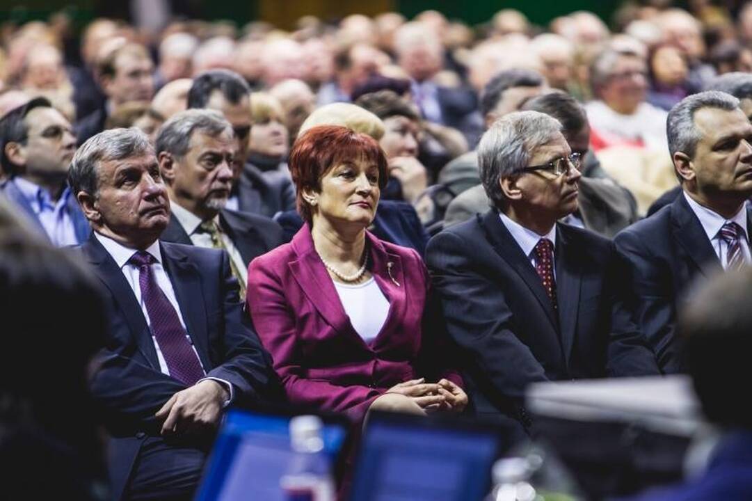 Žemdirbiai nenori parduoti žemės užsieniečiams, reikalauja referendumo