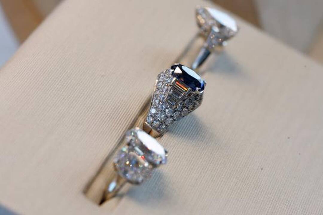 Pirmą kartą Lietuvoje - 50 mln. litų vertės BVLGARI kolekcija