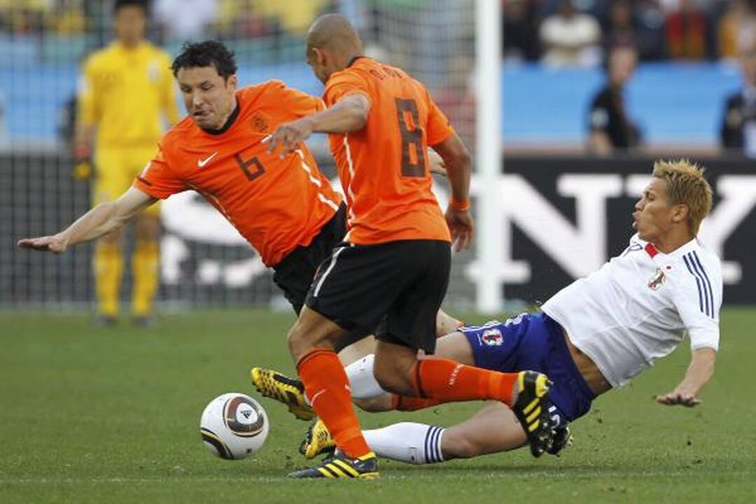 E grupė: olandai triumfuoja įveikę japonus