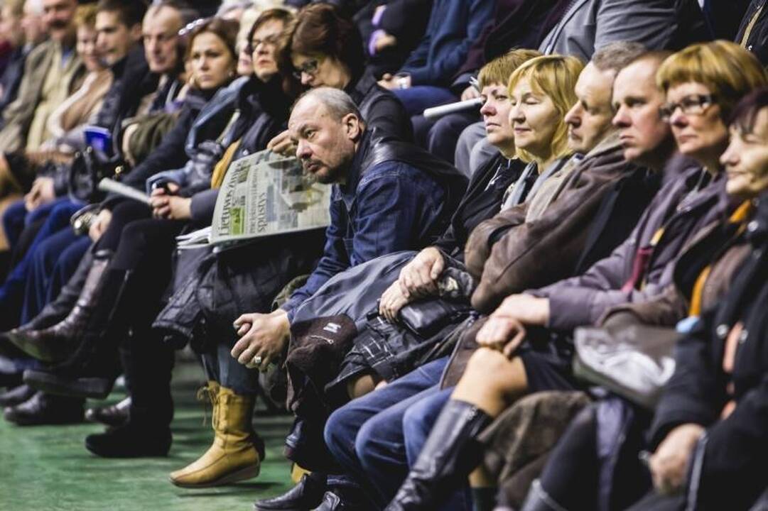 Žemdirbiai nenori parduoti žemės užsieniečiams, reikalauja referendumo