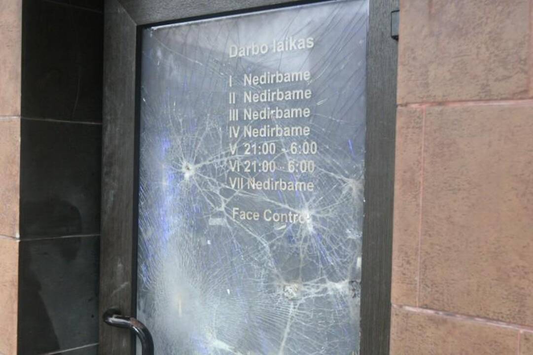 Vilniuje bandyta sudeginti naktinį klubą 