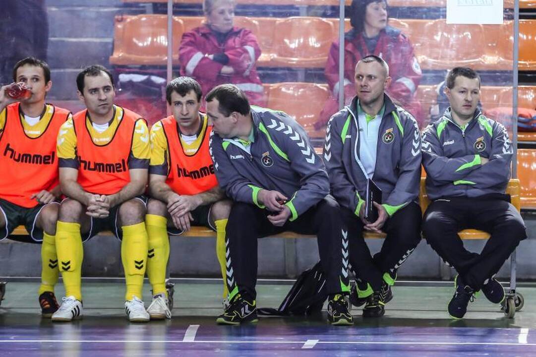 Po atkaklios kovos Lietuvos salės futbolo rinktinė nusileido anglams