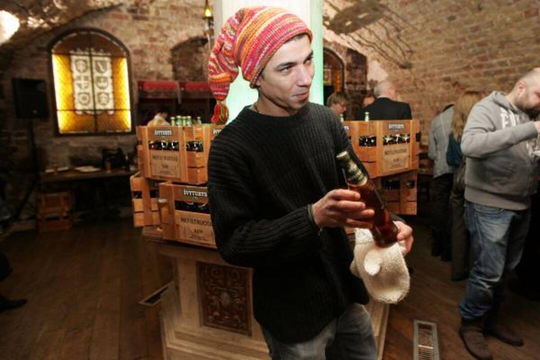 Prabangioje puotoje - verslo ir pramogų žvaigždės