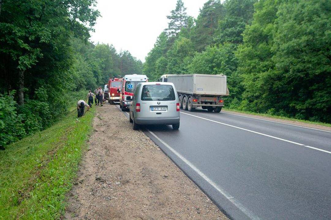 Ieškomas avariją Vilniuje sukėlęs vairuotojas 