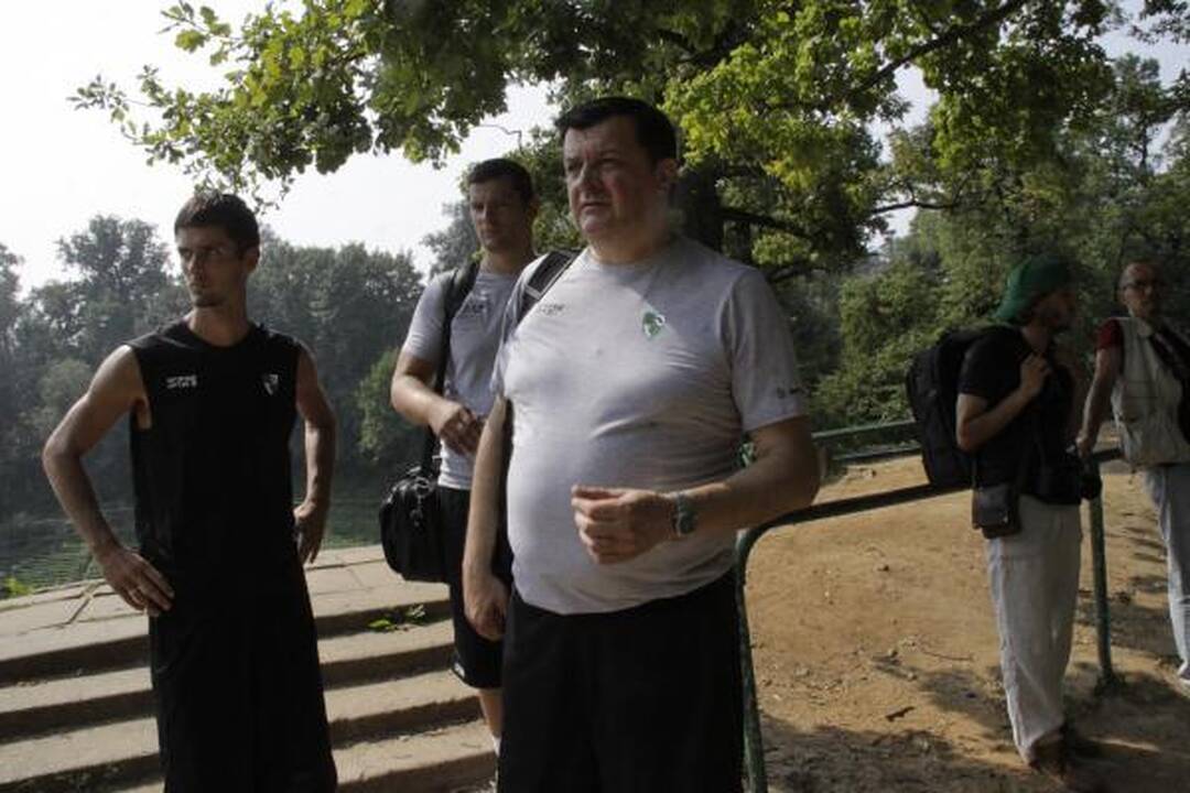 „Žalgirio“ krepšininkai į darbą kibo Ąžuolyne