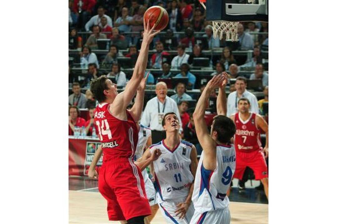 Finale - JAV ir Turkija, dėl bronzos lietuviai kausis su serbais