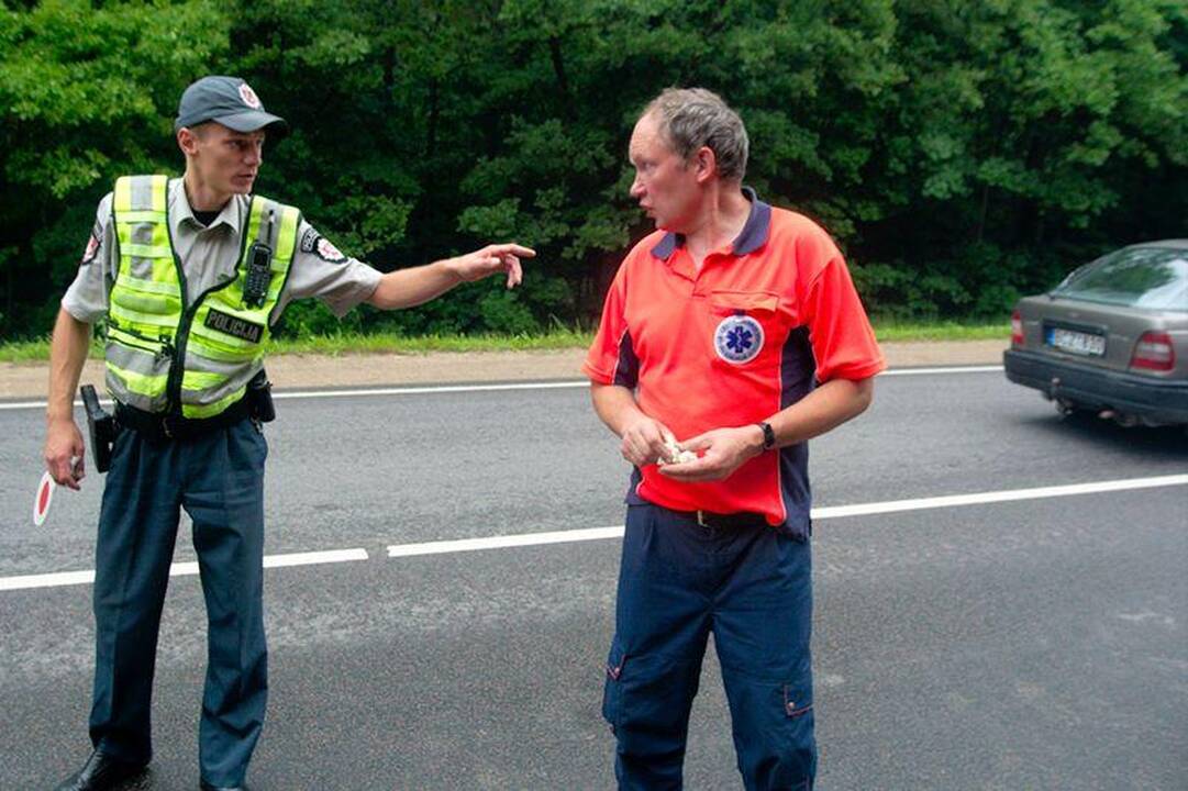 Ieškomas avariją Vilniuje sukėlęs vairuotojas 