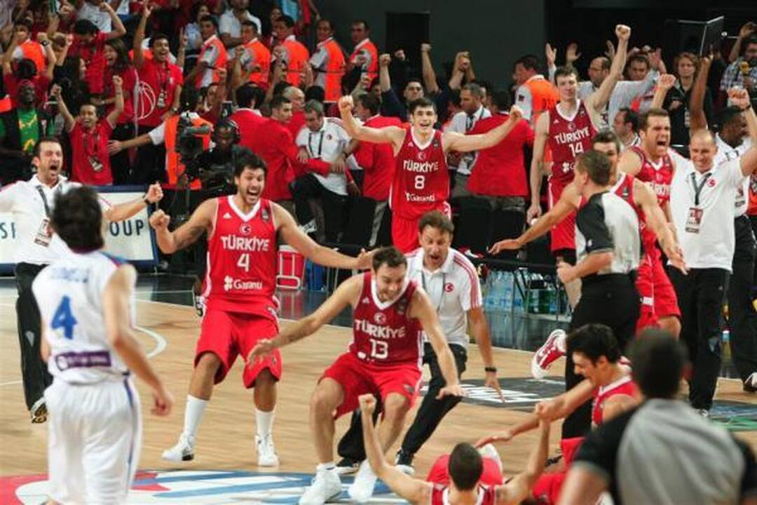 Finale - JAV ir Turkija, dėl bronzos lietuviai kausis su serbais