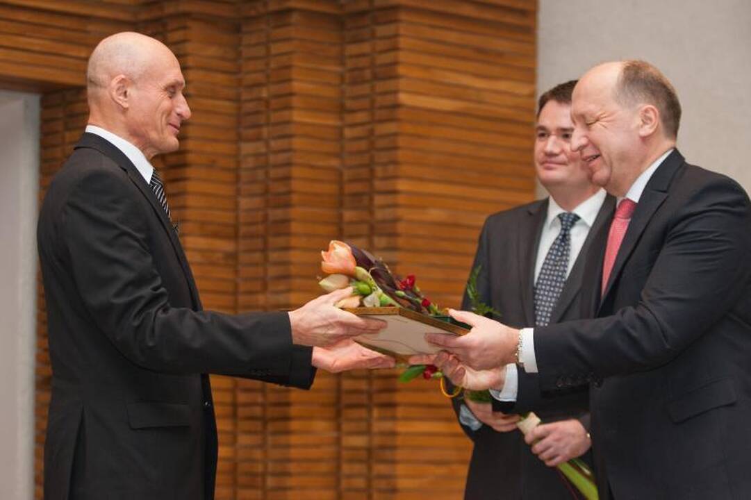 Vyriausybėje pagerbti kultūros ir meno premijų laureatai