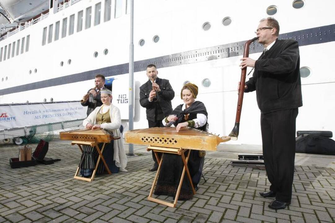 Kruizinių laivų sezoną atidarė „Princesė Dafnė“
