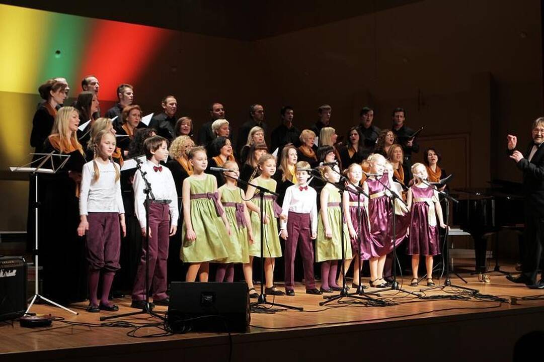 Choras „Aukuras“ klaipėdiečiams dovanojo koncertą