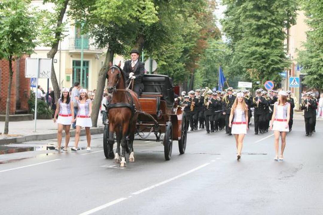 Jūros šventės akcentui - žiūrovų ovacijos