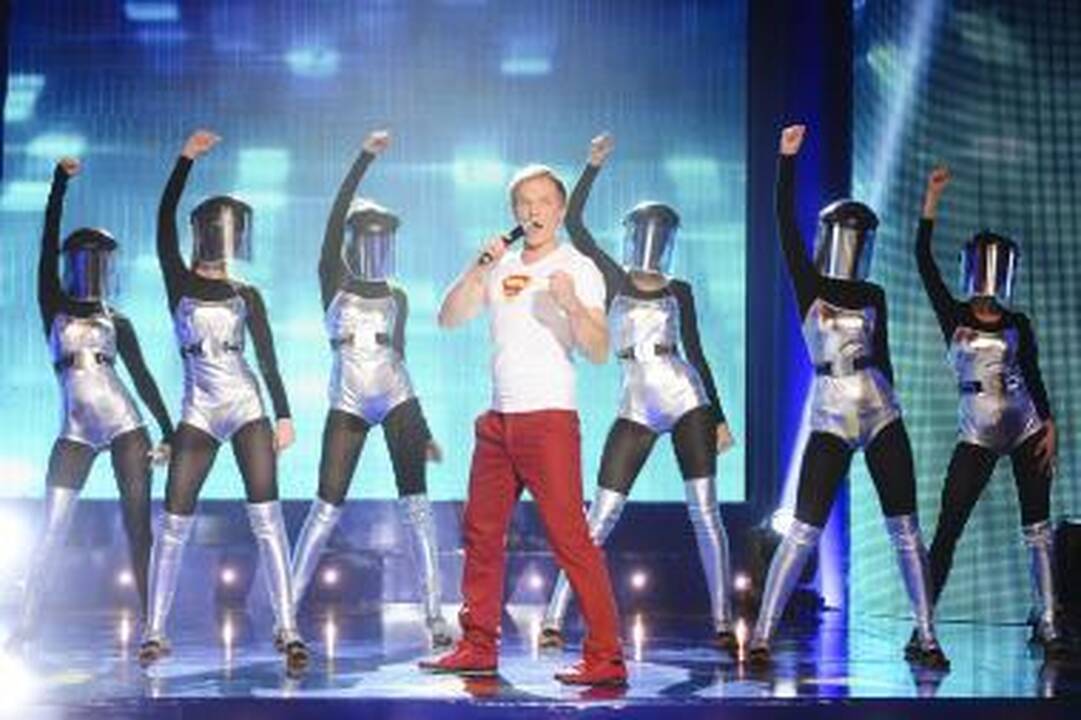 Koncerte - „Eurovizijos“ hitai, istorijos apie tautinę diskriminaciją