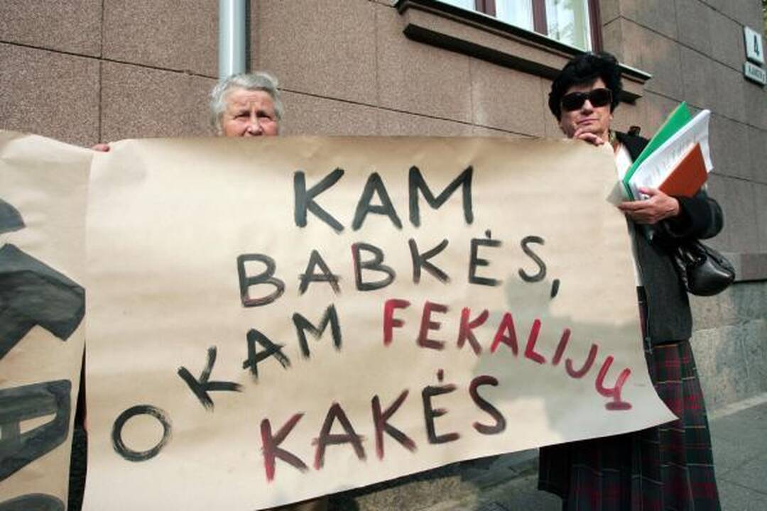 Dumblo smarvės kankiniai nenuleidžia rankų