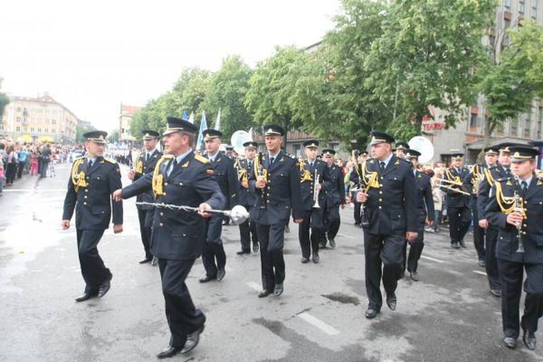 Jūros šventės akcentui - žiūrovų ovacijos