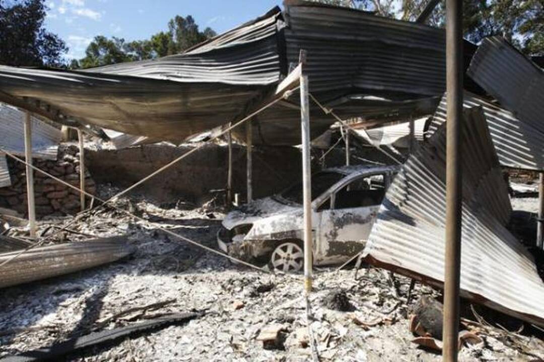 Australijos policininkas kaltinamas sukėlęs 72 namus sunaikinusį gaisrą
