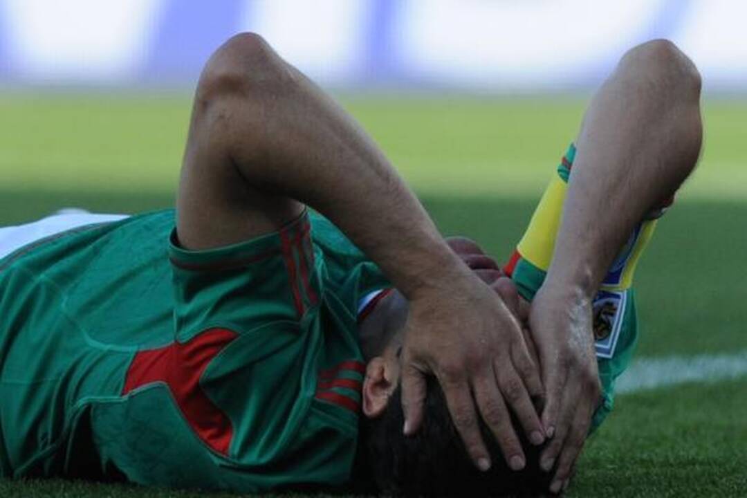 A grupė: Prancūzija – PAR 1:2 ir Meksika – Urugvajus 0:1