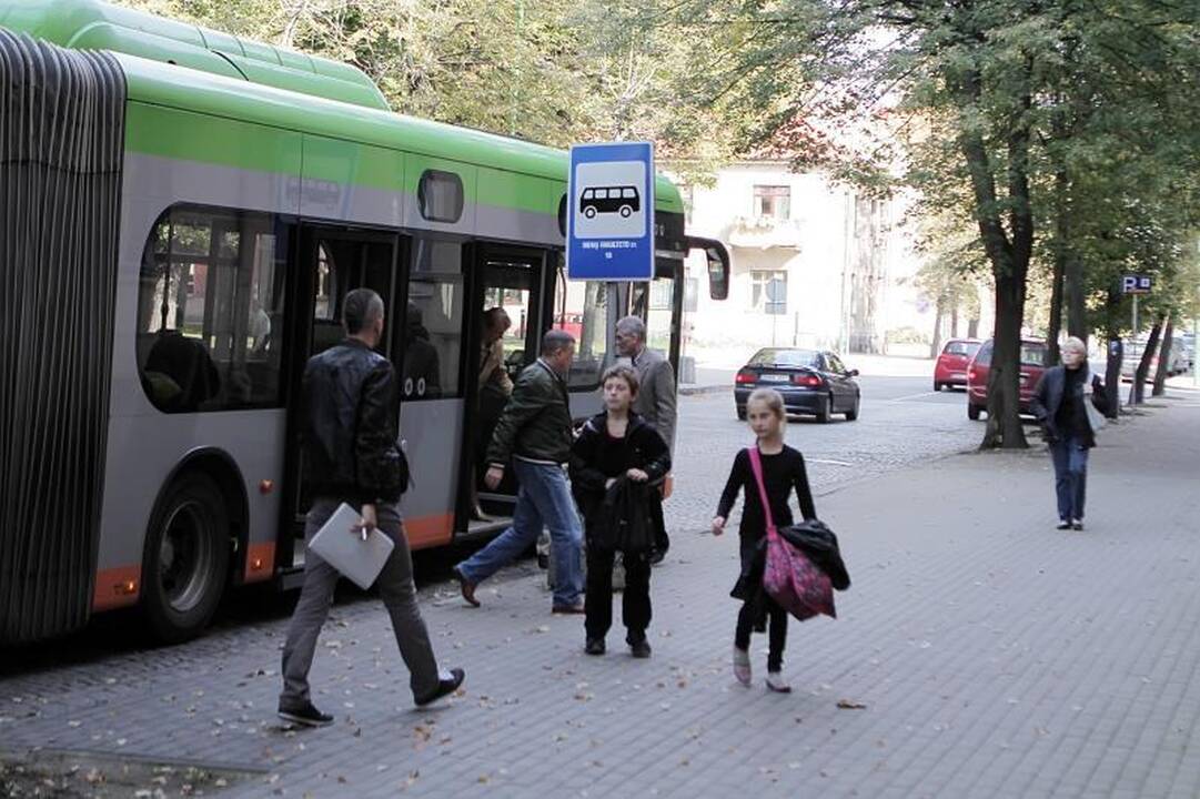Daugiausia keleivių į autobusus įlipa „Bibliotekos“ stotelėje