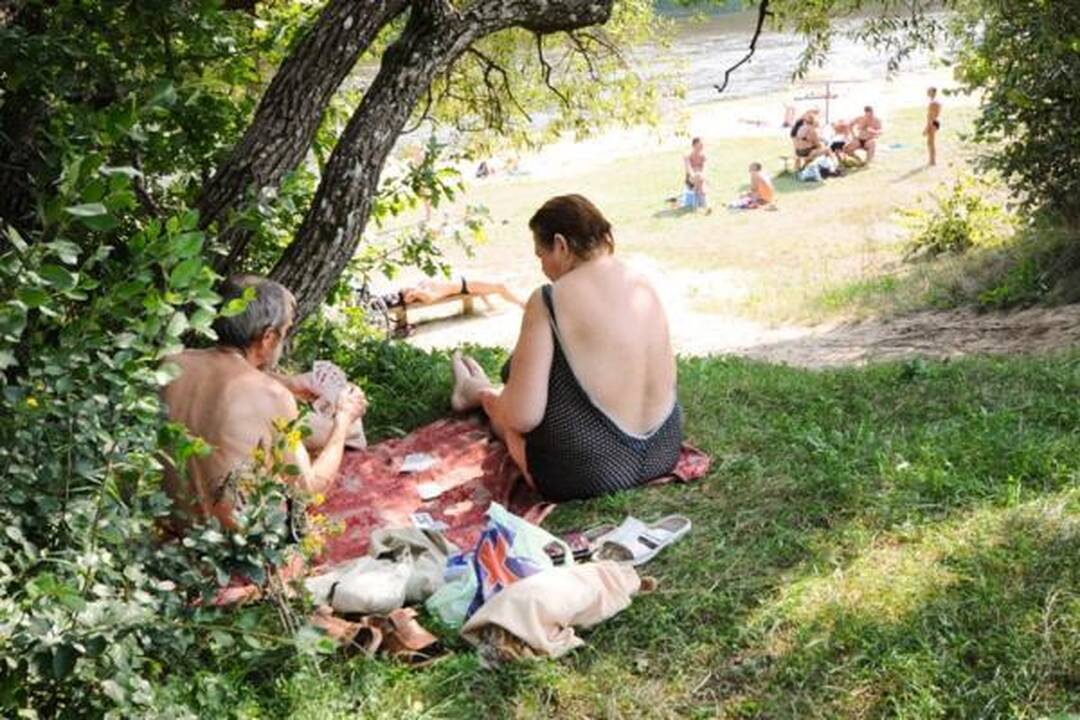 Sostinės paplūdimius šturmuoja vilniečiai