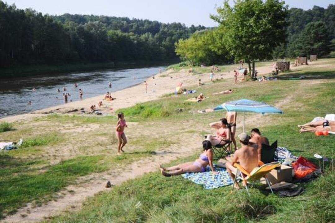 Sostinės paplūdimius šturmuoja vilniečiai