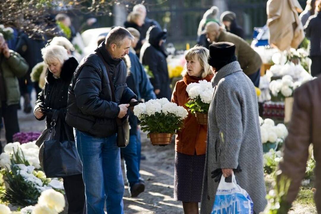 Kapinėse žmonės bendravo su gyvaisiais ir mirusiaisiais