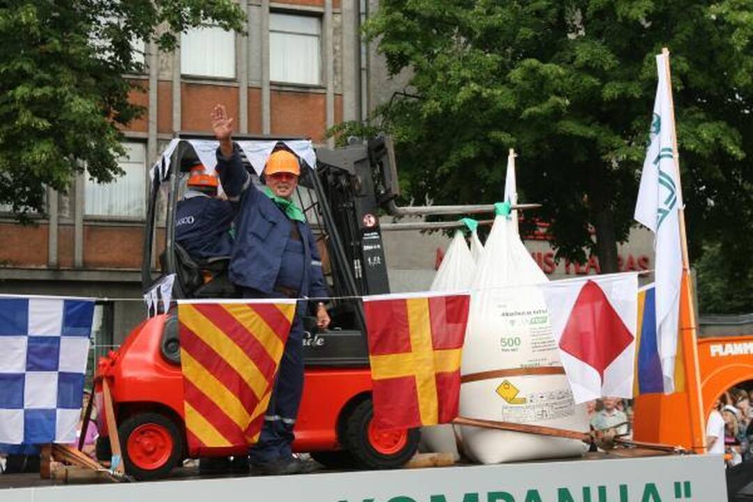 Jūros šventės akcentui - žiūrovų ovacijos