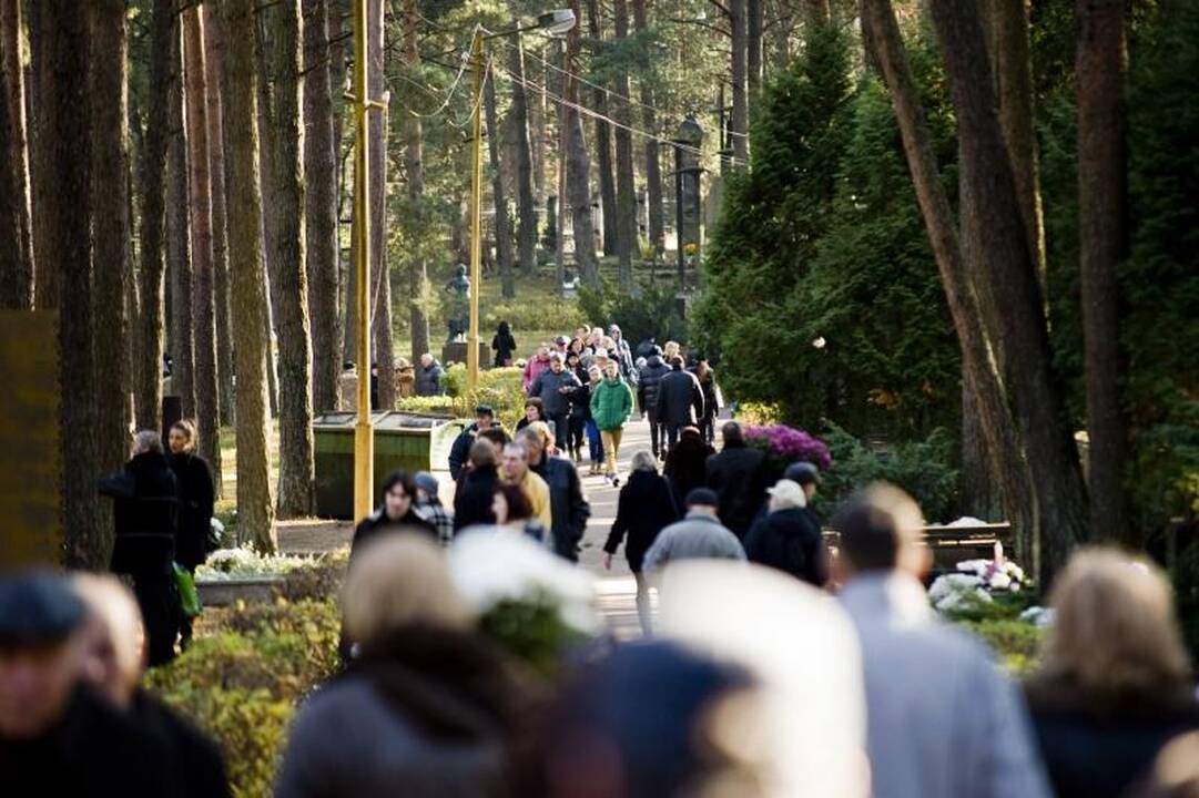 Kapinėse žmonės bendravo su gyvaisiais ir mirusiaisiais