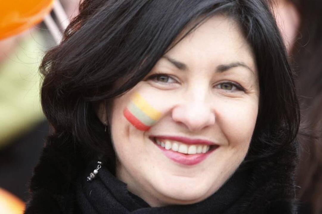 Uostamiestyje Vasario 16-oji – po partinėm vėliavom