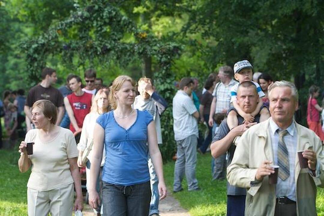 Neprailgusi Joninių naktis
