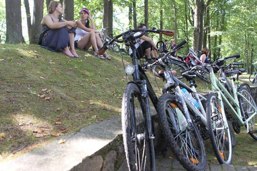 Dviračių entuziastai     tyrinėjo Vilnių