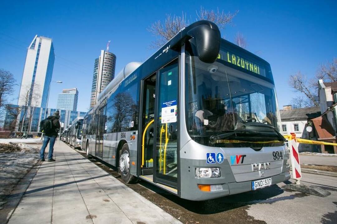 Vilnius šiemet įsigys 59 naujus autobusus, 18 iš jų rieda jau šiandien