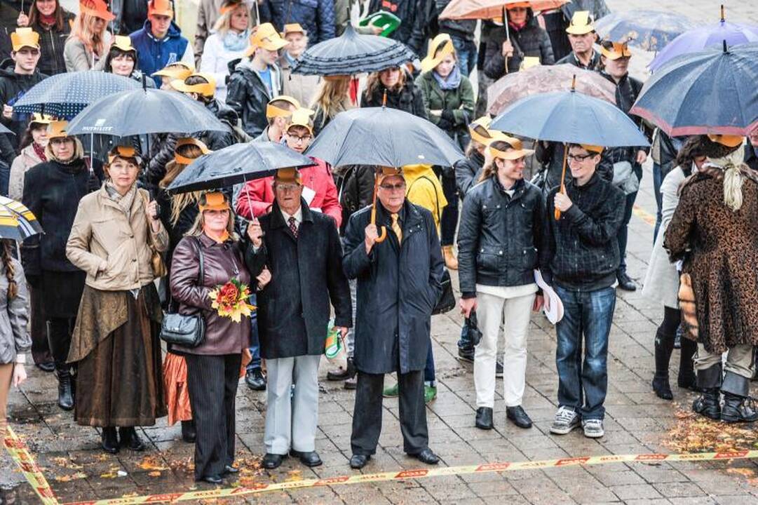 Kauno senamiestis šventiškai išlydėjo vasarą