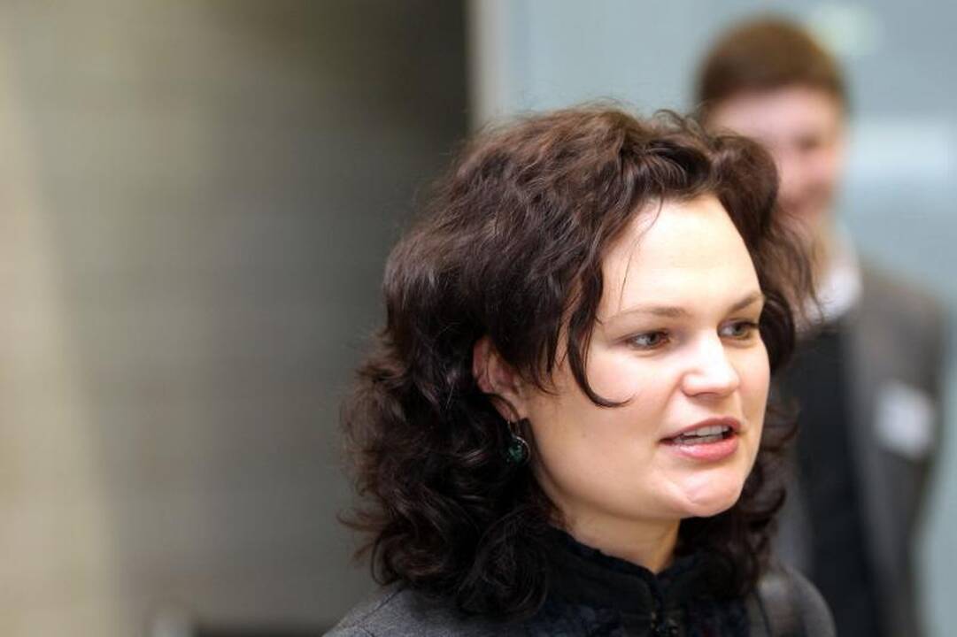 Kontaktų mainai: nuo vizitinės kortelės – iki partnerių
