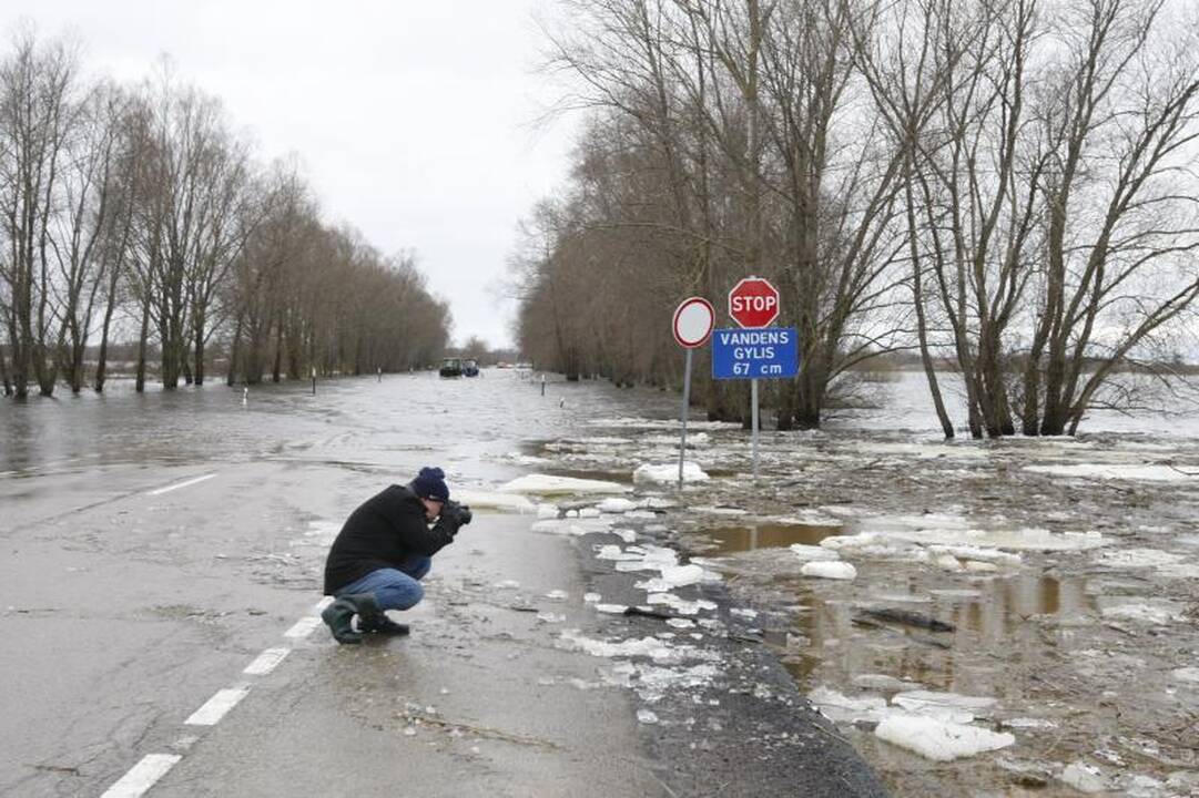 Potvynis Šilutės rajone pamažu traukiasi