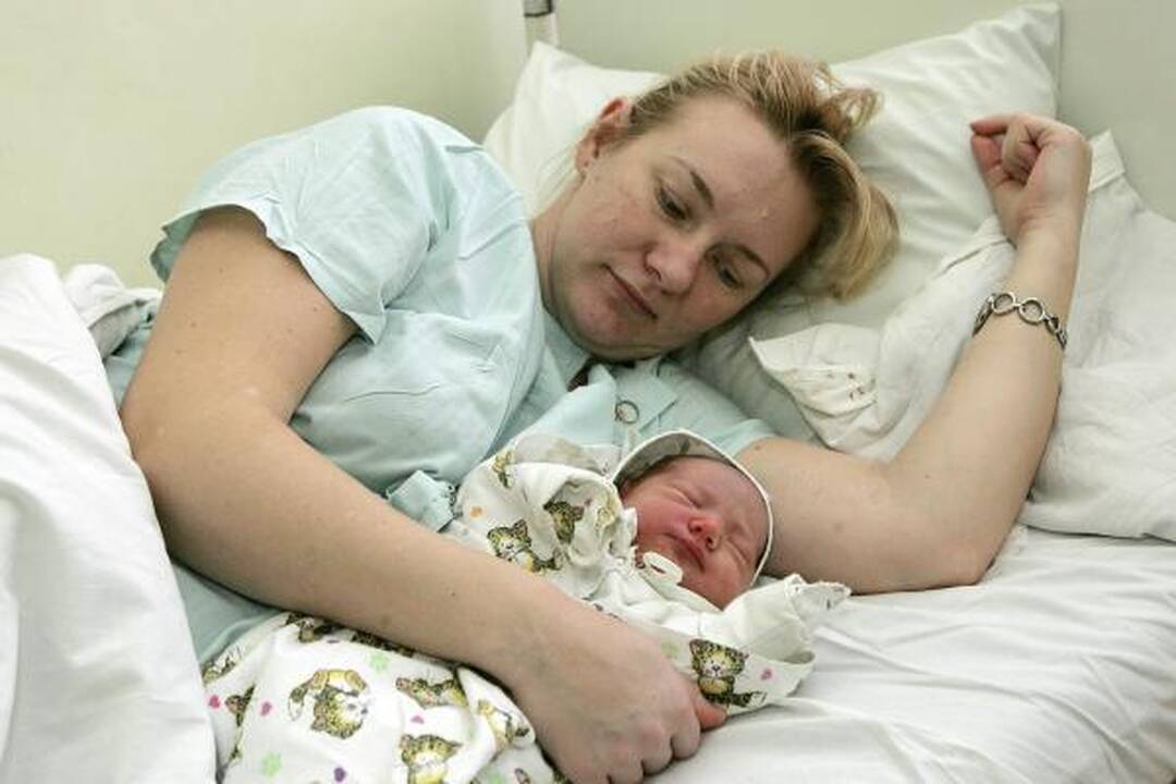 Pirmieji 2010-ųjų kūdikiai Kaune gimė iškart po vidurnakčio (papildyta)