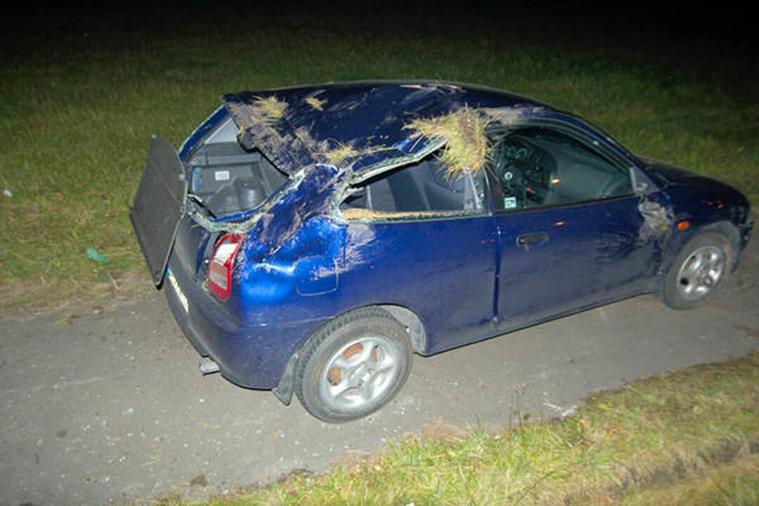 Vilniuje vilkikas taranavo moters vairuojamą automobilį