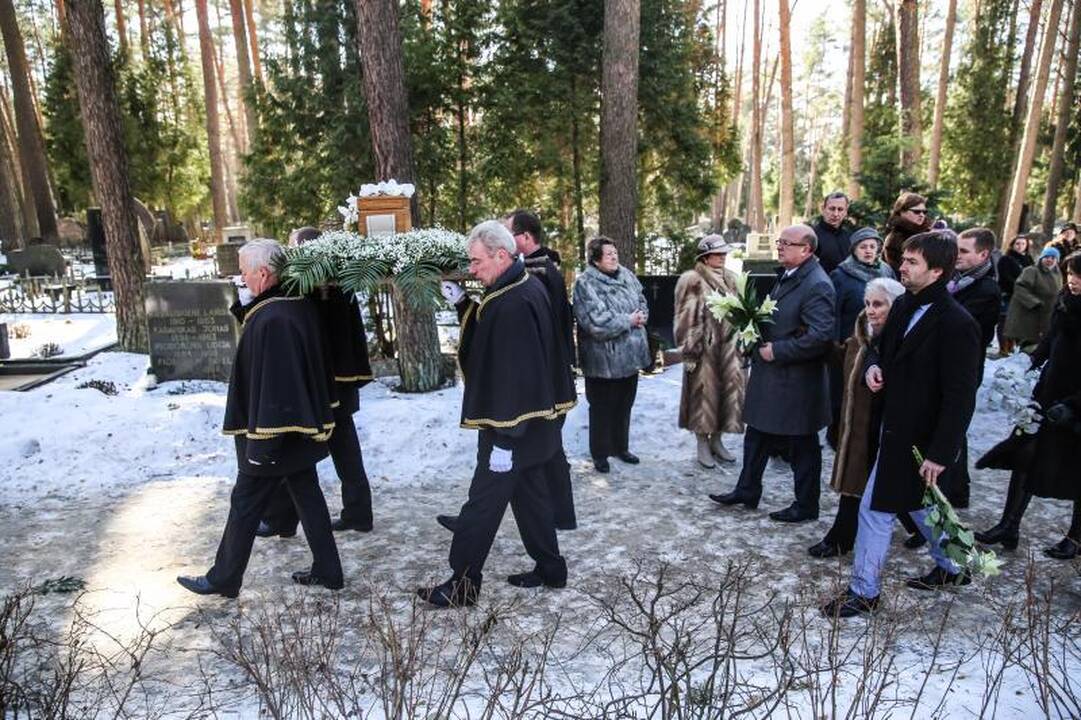 I. Matijošaitienę į paskutinę kelionę palydėjo šimtai žmonių