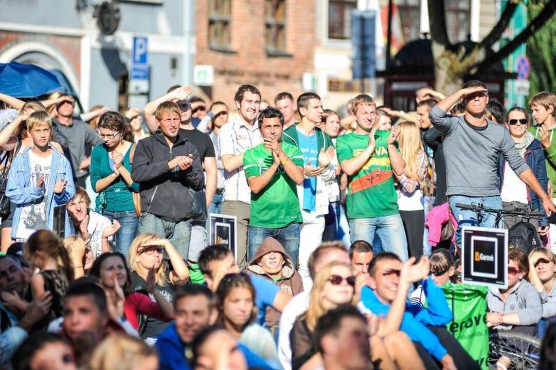 Aktyvus sirgalių palaikymas nepadėjo, krepšininkai pralaimėjo 