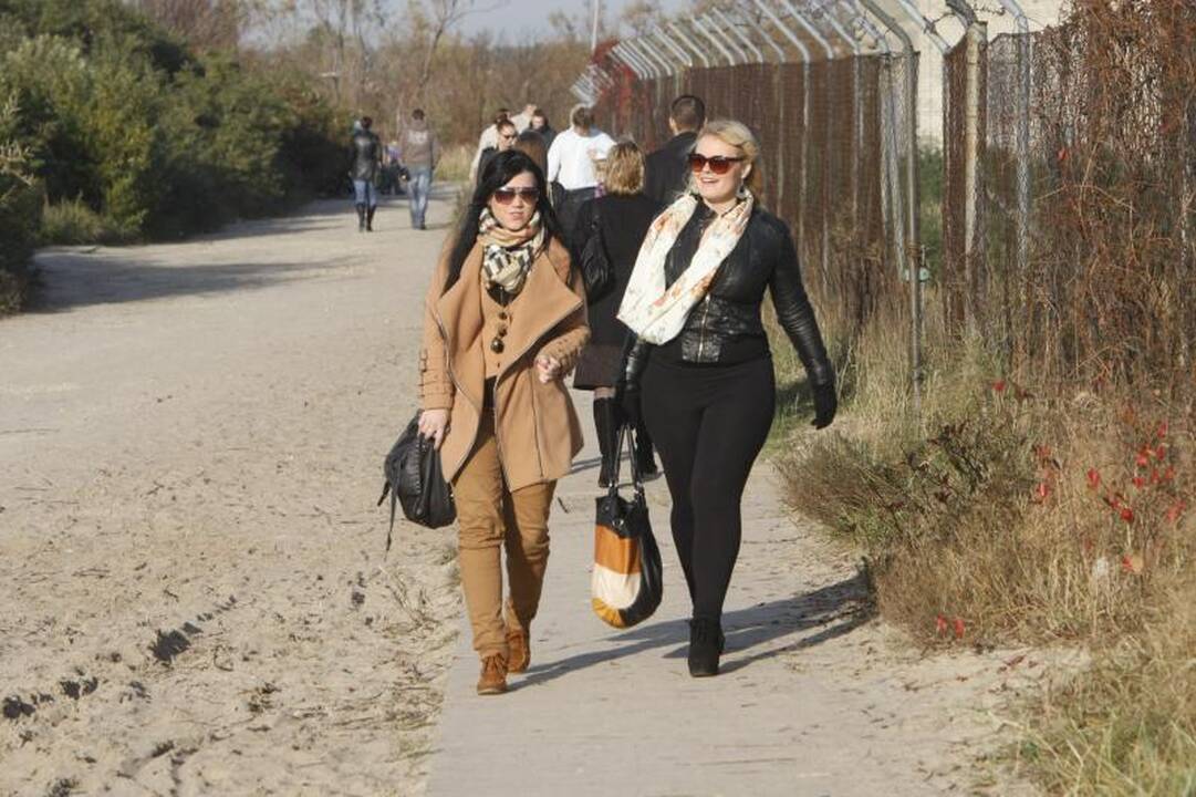 Saulė ir šiluma klaipėdiečius viliojo prie jūros