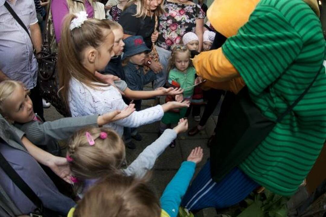 Lėlių teatro sezono atidarymas – pagal avarinį planą