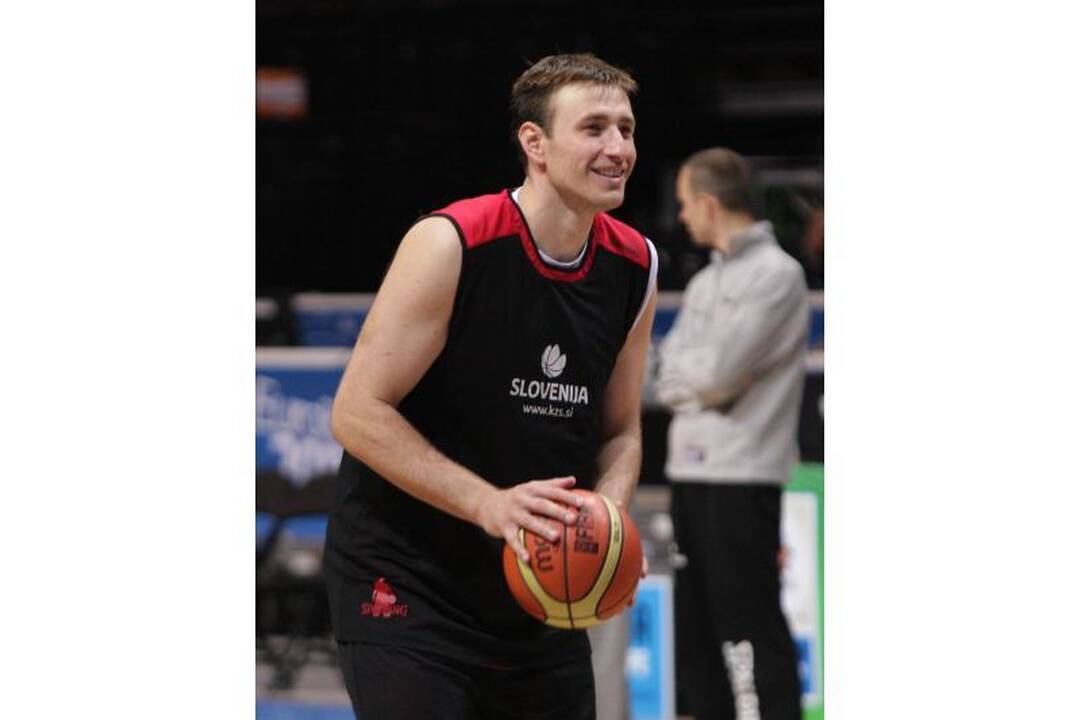 Prieš dvikovą su Europos čempionais slovėnai baltos vėliavos nekelia