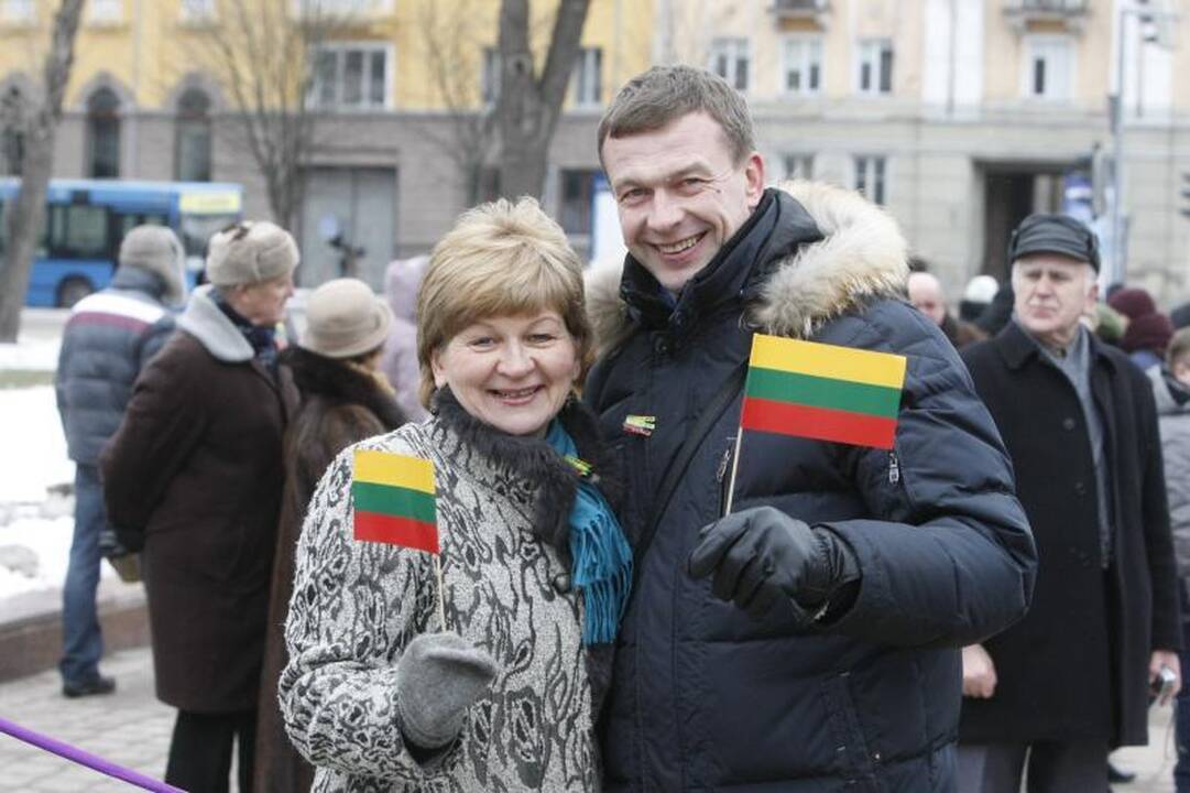 Uostamiestyje Vasario 16-oji – po partinėm vėliavom