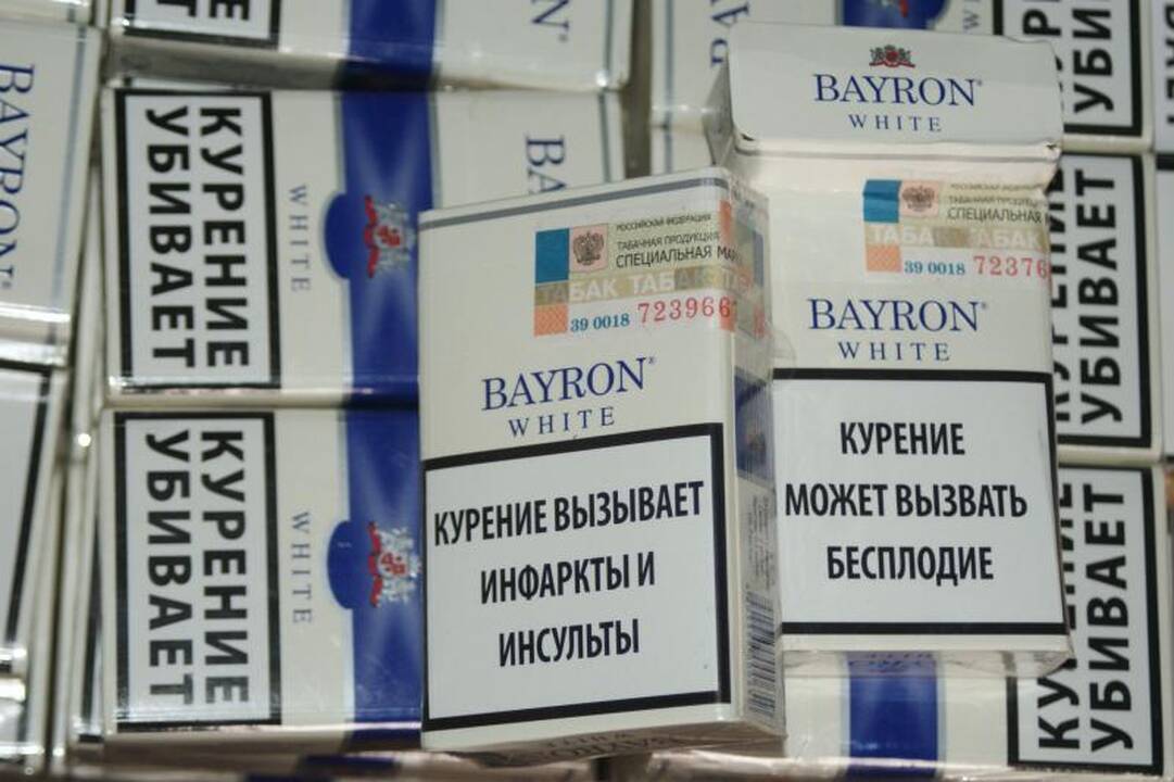 Klaipėdoje muitininkai demaskavo kontrabandininkų sandėlį