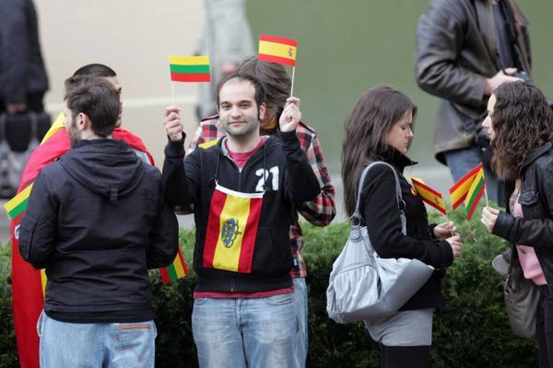 Ispanijos karalius pasveikintas „Viva Rei!“