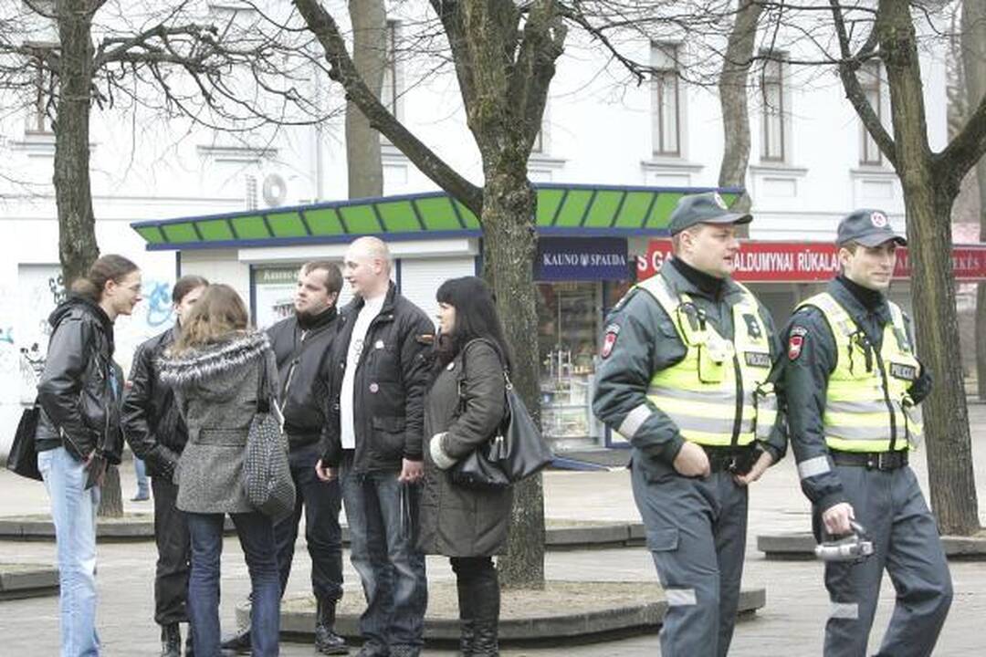 Protestas prieš gėjų eitynes Kaune vyko tyliai