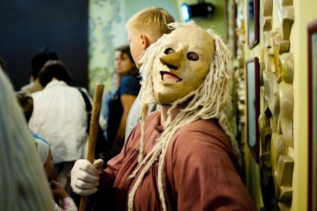 Lėlių teatro sezono atidarymas – pagal avarinį planą