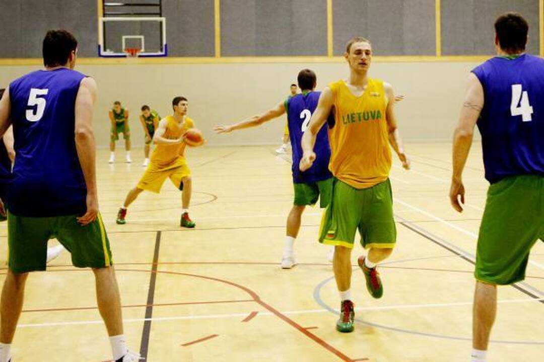 Krepšinio rinktinės pergalių pamatai dedami pajūryje
