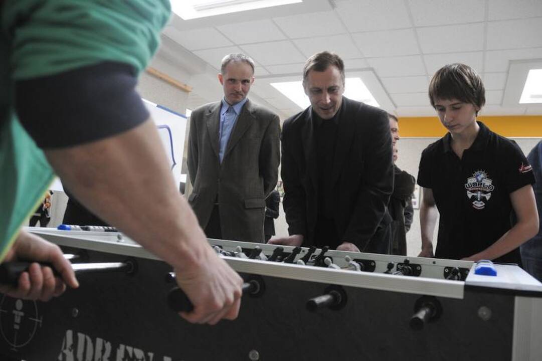 LRT darbuotojams - nemokamos Lietuvos stalo futbolo rinktinės pamokos