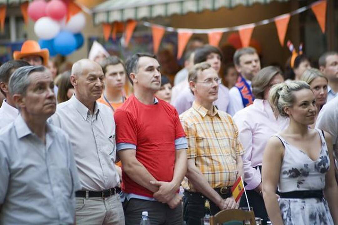 Vuvuzelos neprišaukė pergalės - "Vasaros terasoje" liejosi olandų apmaudas