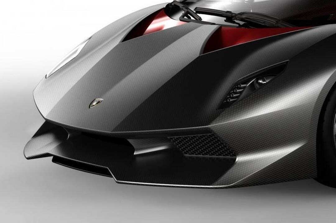 Brangiausias automobilis pasaulyje - „Lamborghini Sesto Elemento“